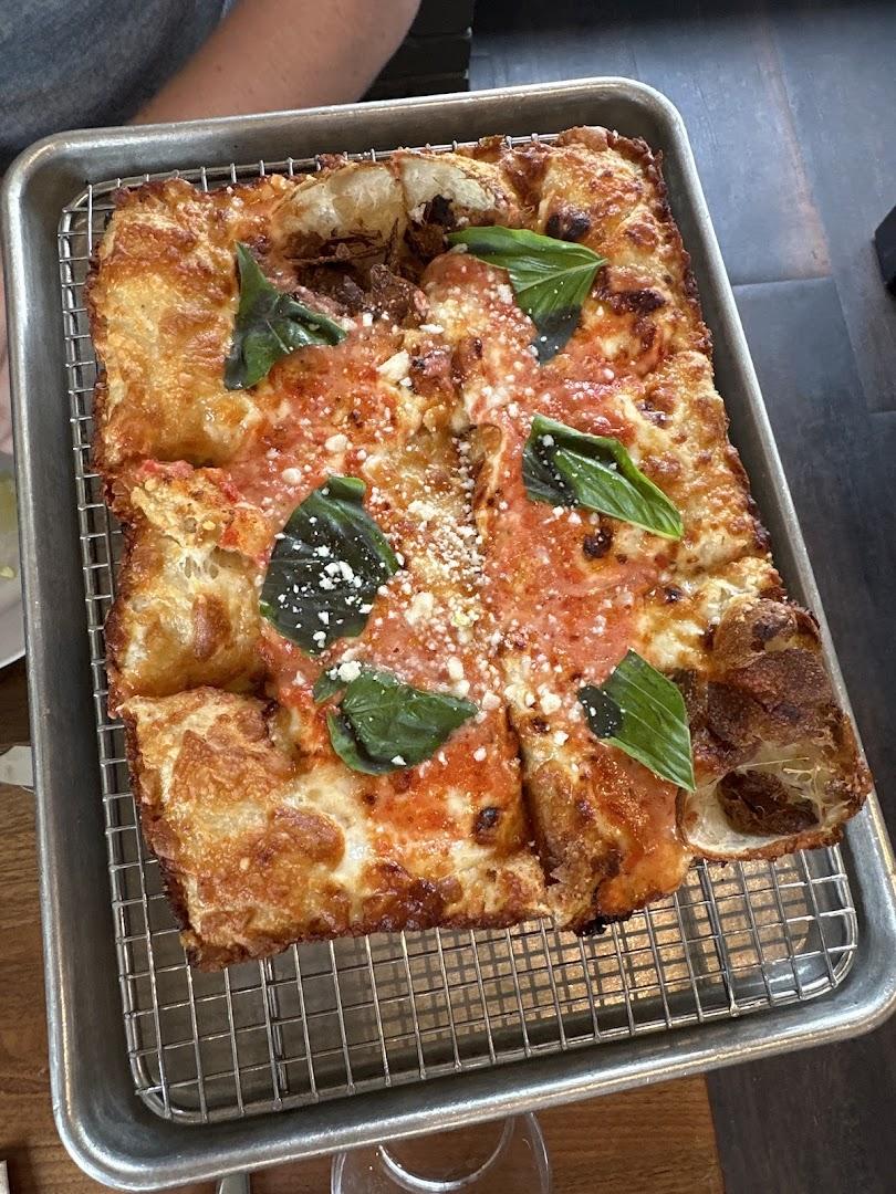 Emmy Squared Pizza: Birmingham